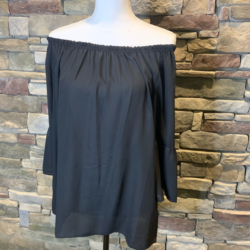 Best black blouse
